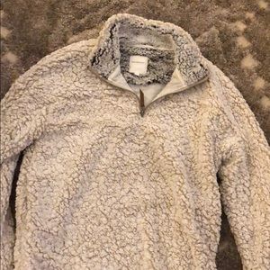 Thread and supply wubby sherpa pullover size M NWT